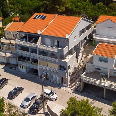 נאום Apartments Lavanda מראה חיצוני תמונה