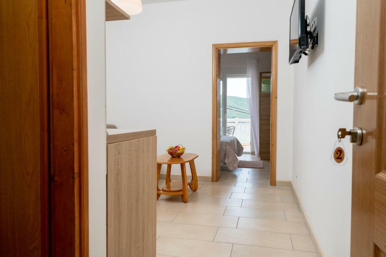 נאום Apartments Lavanda מראה חיצוני תמונה